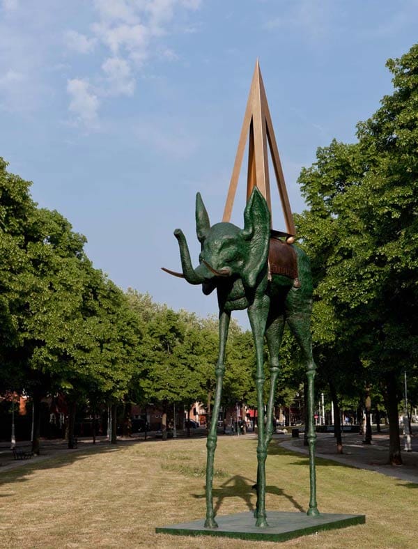 Explorando las Esculturas en Ámsterdam